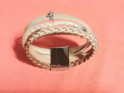 £4.99 • Buy Ladies Genuine Soft Leather Bracelet Wrist Band Diamante Trim Magnetic Clasp