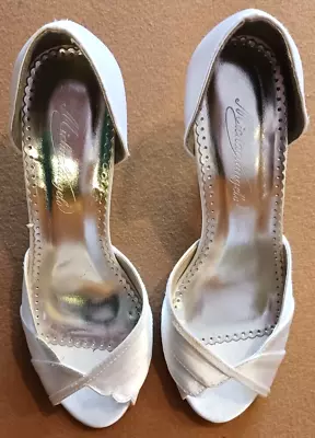 Vtg.  Michaelangelo Shellie White Satin Wedding Shoes Sz 5.5 Heels Original Box • $12.25