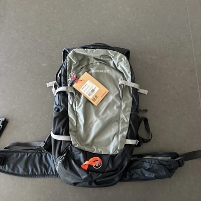 $49.99 • Buy NEW Mammut Lithium Speed 20 L Backpack