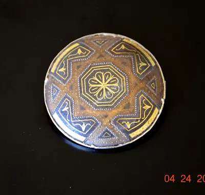 Vintage Gold Tone GORGEOUS Spanish Damascene Brooch Gold Inlaid Toledo Pin • $9.99