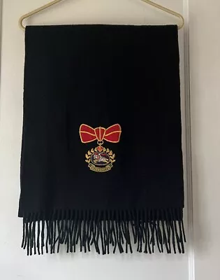 Vintage BURBERRYS Bow & Medallion 100% Lambswool Fringe Scarf Black(small Hole) • $70