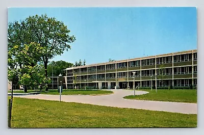 Soldiers Hospital Marshalltown Iowa IA Postcard UNP VTG Mike Roberts Unused • $3