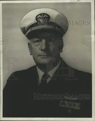 1973 Press Photo Captain J.F. Kirklighter Jr. Algiers Naval Support Activity • $19.99