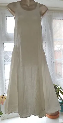 GAP Stunning Sleeveless Floaty Dress UK Size M White Mix Excellent Condition  • £8