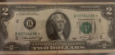 Collectible Series 1976 $2 Dollar Bill With RARE STAR Note • $599