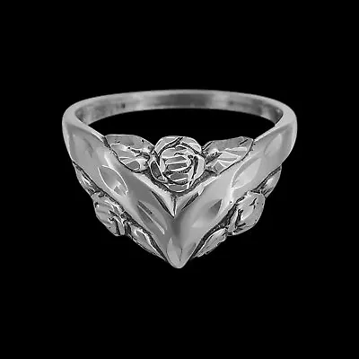 Sterling Silver V Shaped Diamond Cut Rose Ring • $33.60