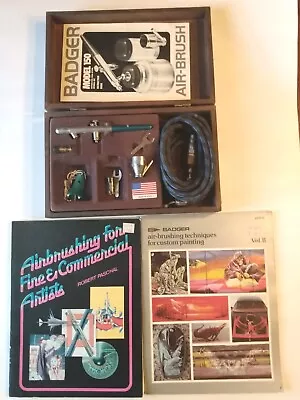 Vintage Badger Airbrush Model 150 Gravity Feeder Hose HD IL F Heads + Two Books  • $45.99