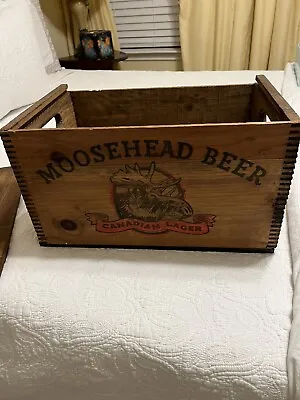 Vintage Moosehead Canadian Lager Beer Crate Dovetail Wood Box. Excellent Con • $140