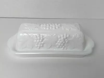 Vintage Imperial Glass Grape Vine Pattern Milk Glass 1/4 Lb Covered Butter Dish • $17.50