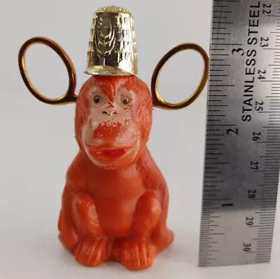 Vintage Sewing Kit Plastic Monkey SNP Hong Kong Thimble Scissors Thread #18531 • $19.24