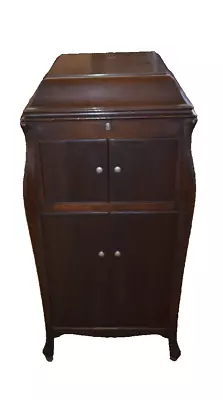 1922 Antique Mahogany Victor Victrola VV-100 Record Player • $895