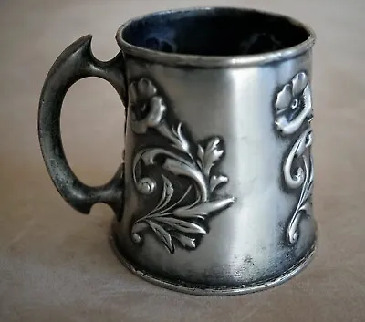 Vintage Quadruple Plated Floral Design BABY CUP American Silver Plate Co. • $35