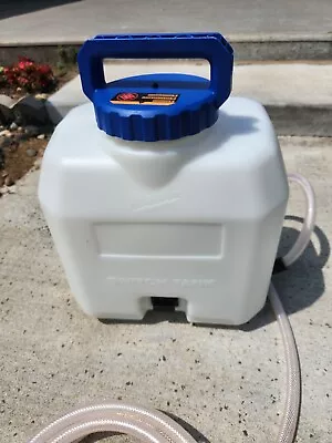 Milwaukee Switch 4 Gallon Water Tank 49-16-28WS (leaks) Works With M18 Backpack • $87