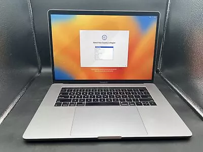 MacBook Pro Retina 15.4-inch (2019) - Core I7 32GB - SSD 512GB • $499.99