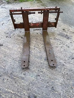 Heavy Duty Tractor Pallet Forks  • £350