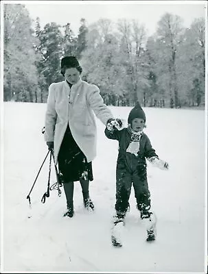 Princess Birgitta Skiing As Justviar - Vintage Photograph 2578116 • $14.90