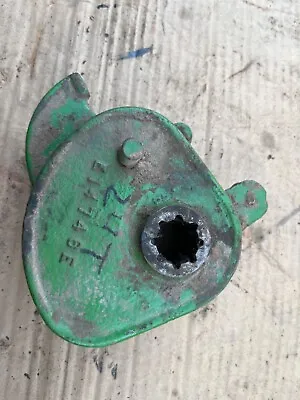 John Deere  24T Small Baler  Trip Dog And Hub E14746E E14745E • $165