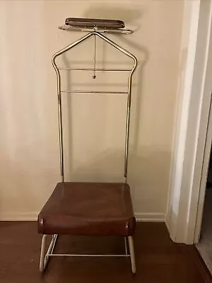 Vintage Butler’s Chair Suit Valet With Brown Seat Brass Shoe Accessory Tray • $100