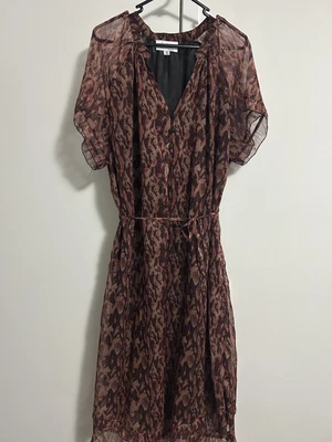 $30 • Buy VGC Size 16 Feather & Noise Snakeskin Like Brown Maxi Dress And Waist Tie