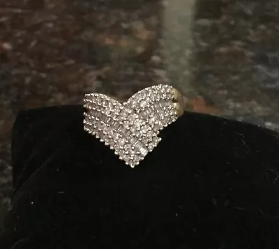$465 • Buy 10K Yellow And White Gold “V” Shaped Diamond Ring Size 7