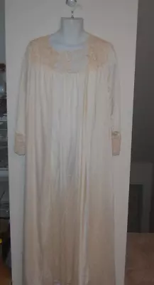 Vtg SHADOWLINE  Negligee Set Long Sleeve Robe Cap Sl Nightgown Sz M Robe Sz L (g • $45.50