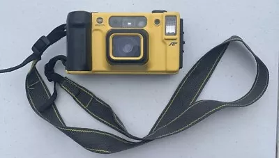 Vintage Minolta Weathermatic Dual 35 Waterproof Underwater Camera UNTESTED • $20