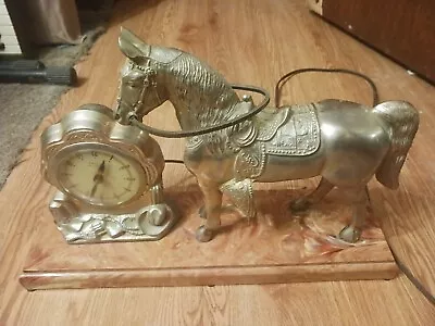 Vintage United Clock Horse Mantle/Shelf Clock Time Piece Collectable • $17.50