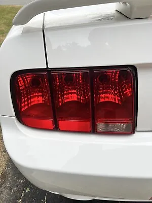 2005-2009 Ford Mustang Factory Stock OEM Taillight Tail Light Pair With Bulbs • $80
