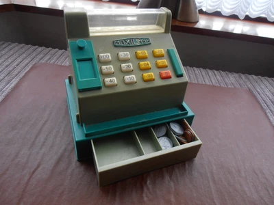 £10 • Buy Vintage - Plastic Play Toy -  Maxicash  - Money Till - Includes Play  Money 