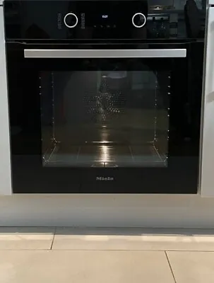 Miele H2766BP Single Electric Oven Pyrolytic • £1099