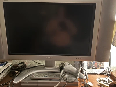 $40 • Buy RARE Sharp Aquos Liquid Crystal TV Model LC-30HV4U Monitor, CPU, Remote, Manual 