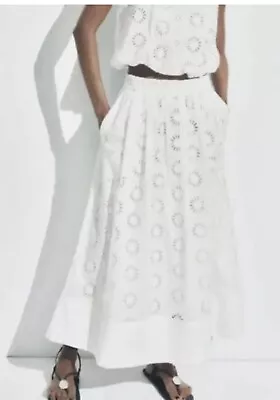 Zara White  Embroidery Skirt (broderie Anglaise)  Size S Rrp £59.99 • £32