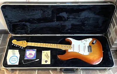 Vintage 1982 Fender Stratocaster Dan Smith Sienna Sunburst Electric Guitar • $2122.99