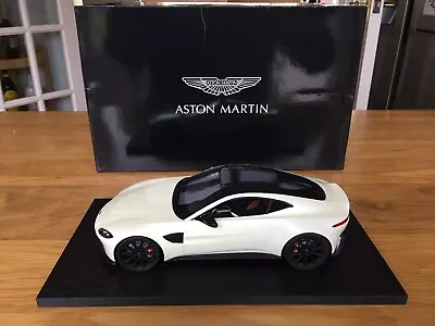 TSM Top Speed 1/18 Scale - Aston Martin 2018 Vantage In White Stone • £75