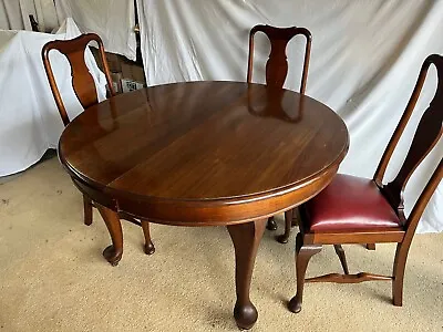 $400 • Buy Blackwood Dining Setting Including Sideboard, Extendable Table And 6 Chairs