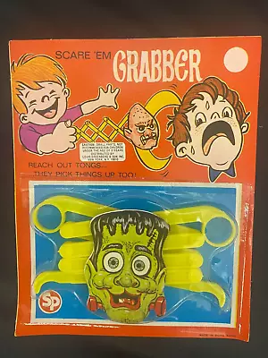 Halloween Frankenstein Plastic  Novelty Grabber  1960's Vintage Original • $9.98