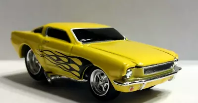 Muscle Machines 1966 Ford Mustang  1/64 Diecast  - 66 Mustang Flames • $7.99