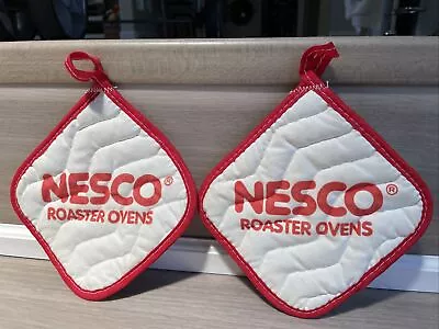 Nesco Roaster Ovens Pot Holders Vintage Set Of 2 RARE • $44.99