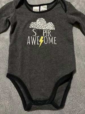 Baby Boys Long Sleeve Romper Size 0 GUC • $2