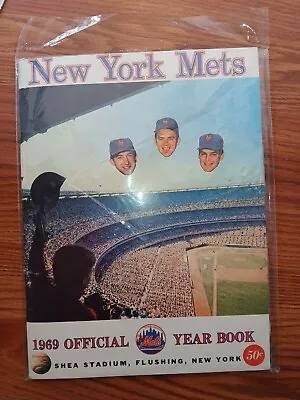 1969 Official Yearbook ..New York Mets Excellent Condition  • $10