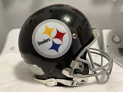 Pittsburgh Steelers Full Sized Throwback Football Helmet With Gray Facemask. • $125