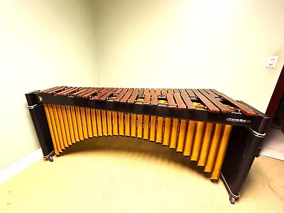 MUSSER M300 Classic Grand 4.3 Octave MARIMBA • $4200