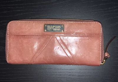 $35 • Buy MARC By MARC JACOBS Cow Leather Tan Zip Around Long Wallet Purse Card/Coin Case
