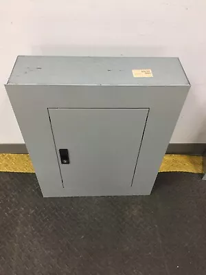 Ge 100 Amp 208/120 Volt 3 Phase 15 Circuit Main Breaker Panel..p-986 • $600