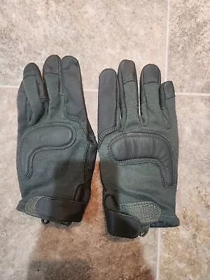Army Combat Gloves • $6.29