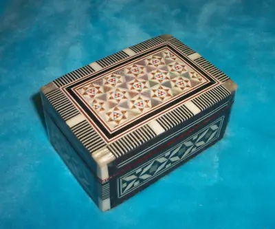 Moroccan Egypt Mosaic Inlaid Mother Pearl Bone Jewelry Trinket Box -Marquetry • $9.80