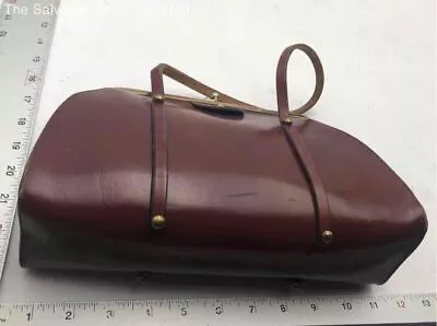 Etienne Aigner Womens Burgundy Leather Inner Pockets Double Handle Duffle Bag • $9.99