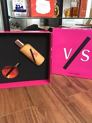 Versace Versus V/s Women Pink EDT Spray 1.7 Oz 50ml + Body Lotion 6.7 Oz 200ml • $299