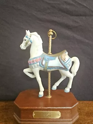 $9.99 • Buy Carousel Horse Figurine Music Box Sankyo Vintage Carnival Collectible Merry-go-r