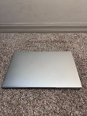 Razer Blade 15 Advanced 2021 - RTX 2060 - I7-8750H - Mercury White Edition! • $1350